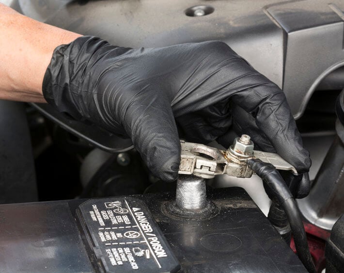 How to Clean Car Battery Terminals in the Safe Way?