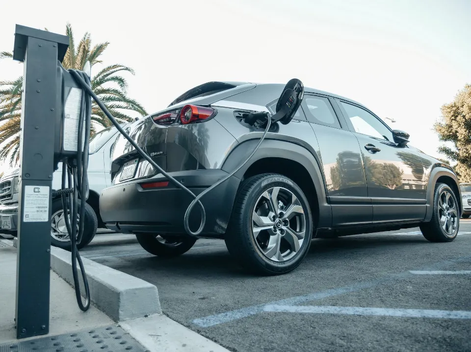 How to Charge An Electric Car? Read the Ultimate Guide