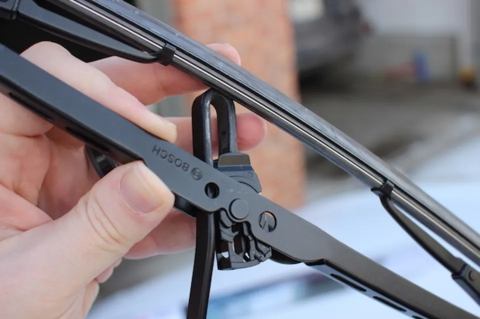 How to Change Windshield Wipers Follow the Step-by-step Guide