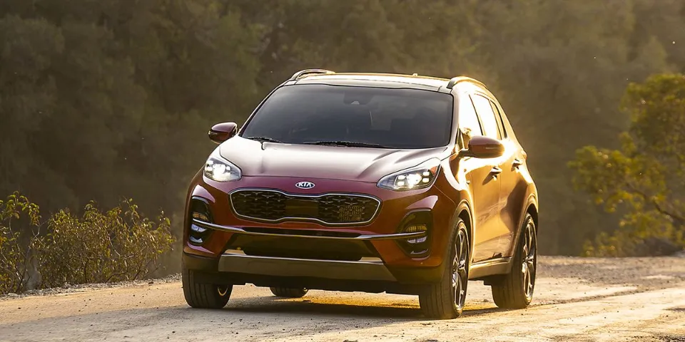 Kia Sportage Review 2023: Price, Specs, and Pictures