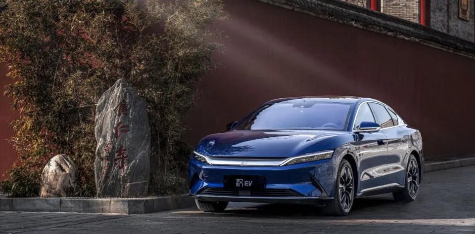 The Tide of Price Cuts Hit, and BYD Couldn't Sit Still