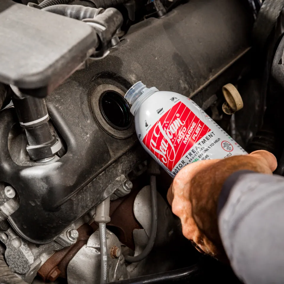 Brake Cleaner Vs Carburetor Cleaner Which One is Better for You