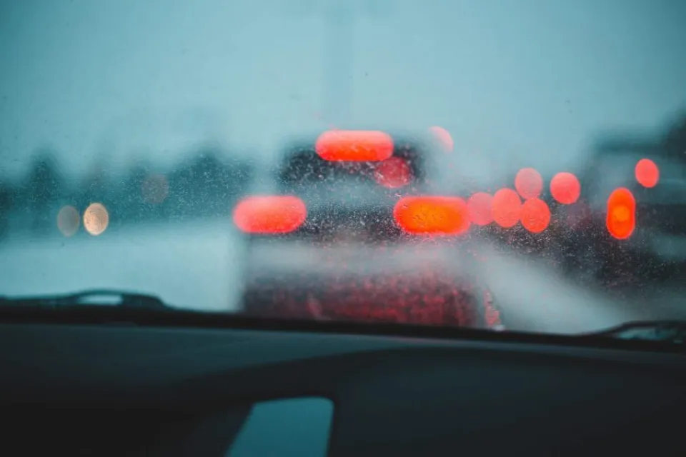 How Do I Remove Fog From My Car? Foggy Windows Tips